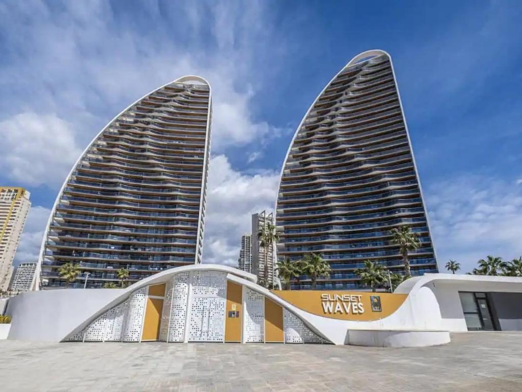 Sunset Waves Apartment *